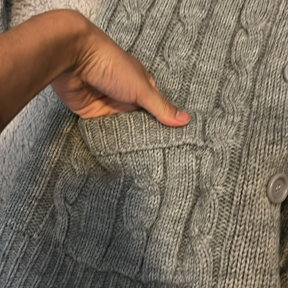 Susan Ess Grey Cable-Knit Cardigan Sweater size L - Picture 6 of 7